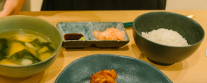 refeição com arroz japonês ou gohan