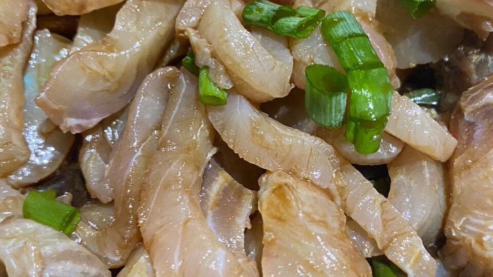 Sashimi de tilápia